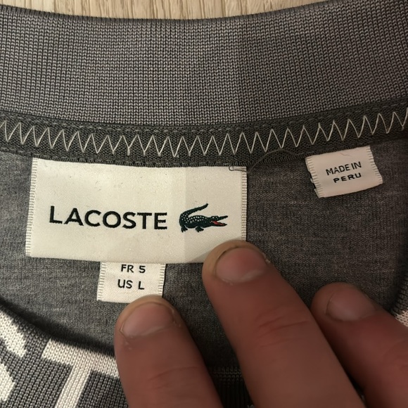 Lacoste crewneck sweatshirt - Picture 2 of 2